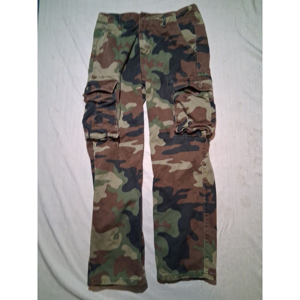 Levi’s Men’s 28x30 Cargo Camo Pants Woodland Utility Straight Leg